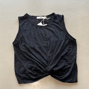 Black muscle tank from Hawaii boutique S